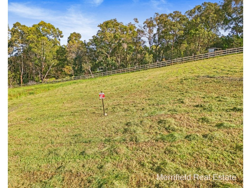 69 Greyhound Circle, Gledhow WA 6330