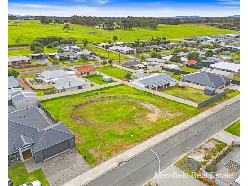 1-3 Hayward Crescent, Yakamia WA 6330