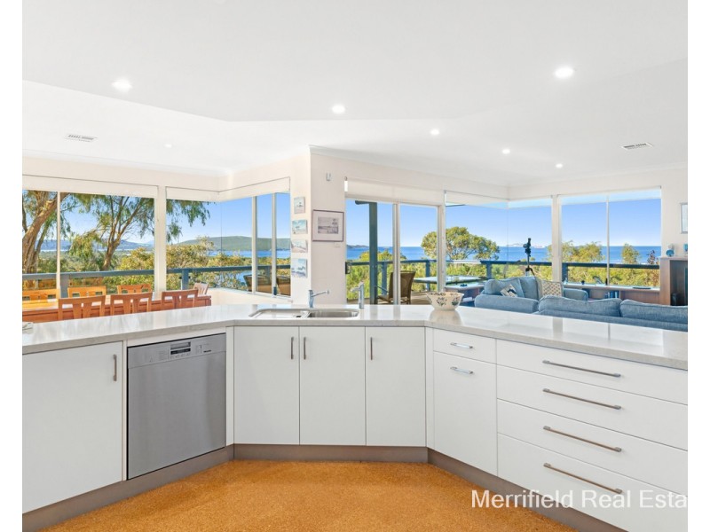 12 Miramar Road, Mira Mar WA 6330