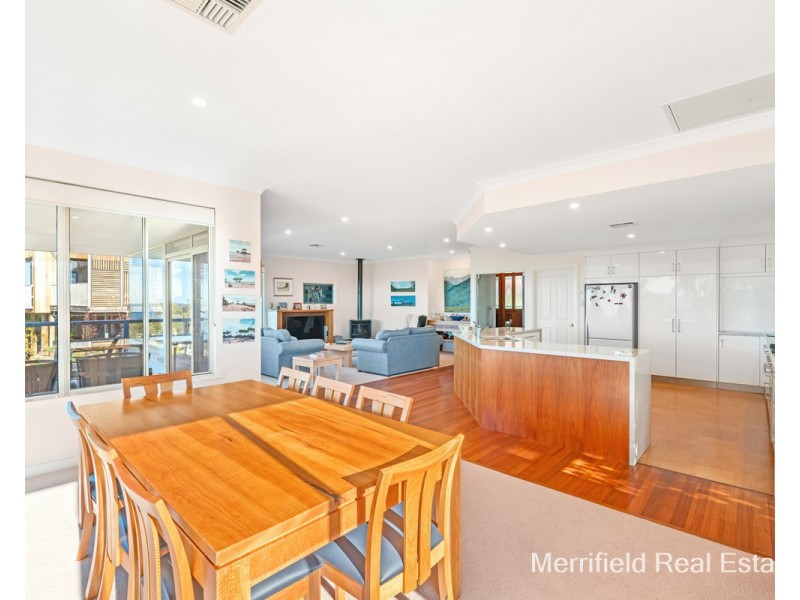 12 Miramar Road, Mira Mar WA 6330