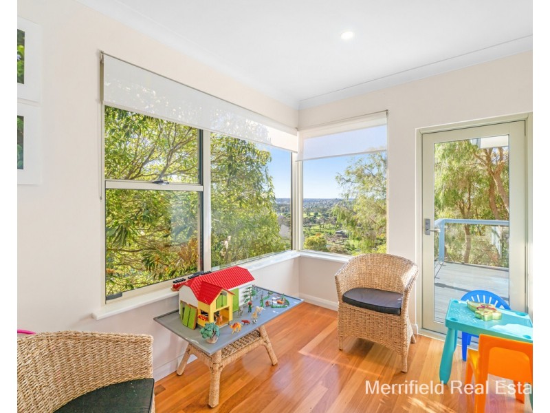 12 Miramar Road, Mira Mar WA 6330