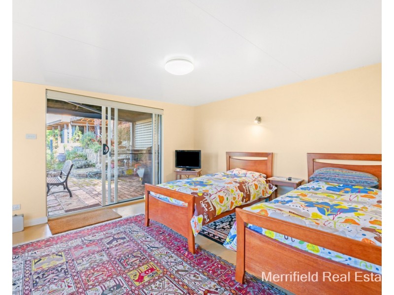 12 Miramar Road, Mira Mar WA 6330