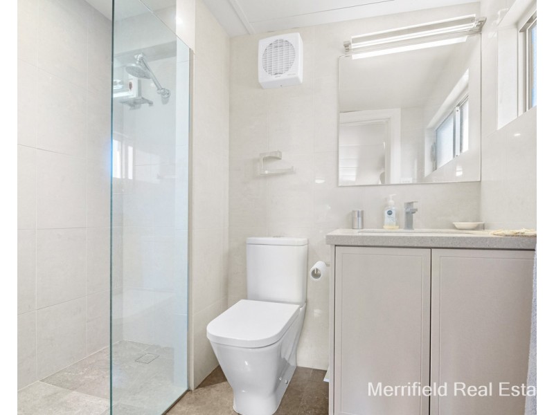 12 Miramar Road, Mira Mar WA 6330