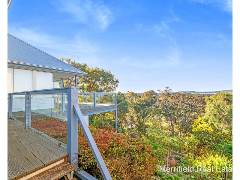 12 Miramar Road, Mira Mar WA 6330