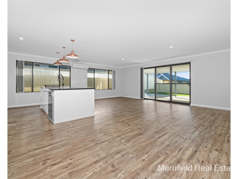 9 Conifer Lane, Mckail WA 6330