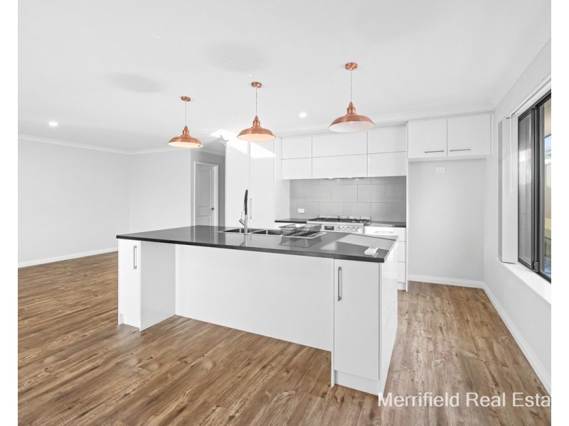 9 Conifer Lane, Mckail WA 6330