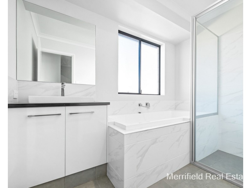 9 Conifer Lane, Mckail WA 6330
