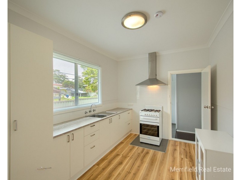 14 Hardie Road, Spencer Park WA 6330