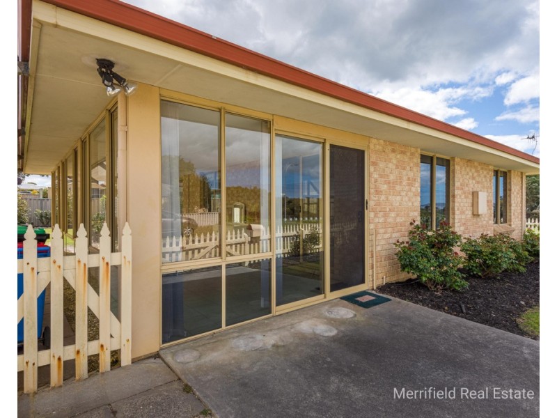 2 Beckett Court, Spencer Park WA 6330