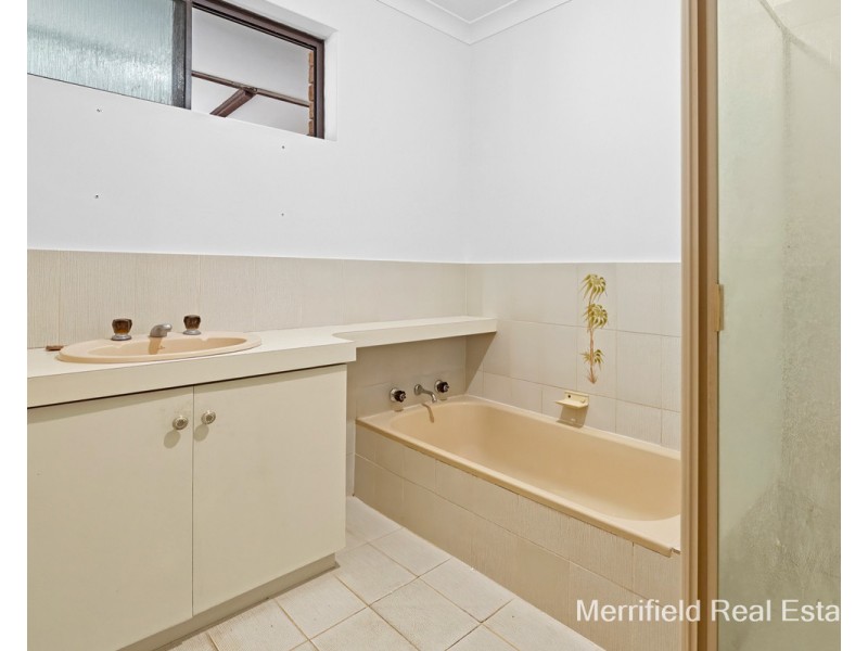28 Hofrad Court, Yakamia WA 6330