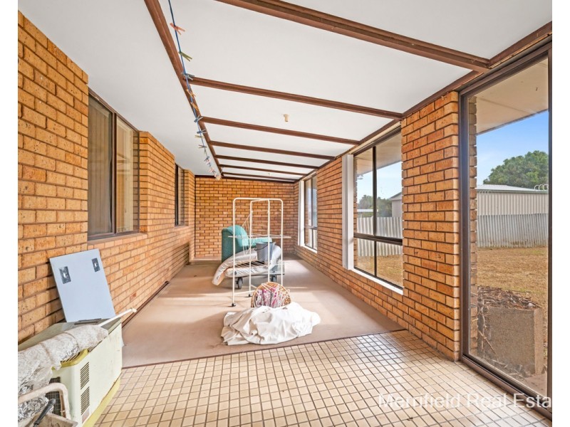 28 Hofrad Court, Yakamia WA 6330