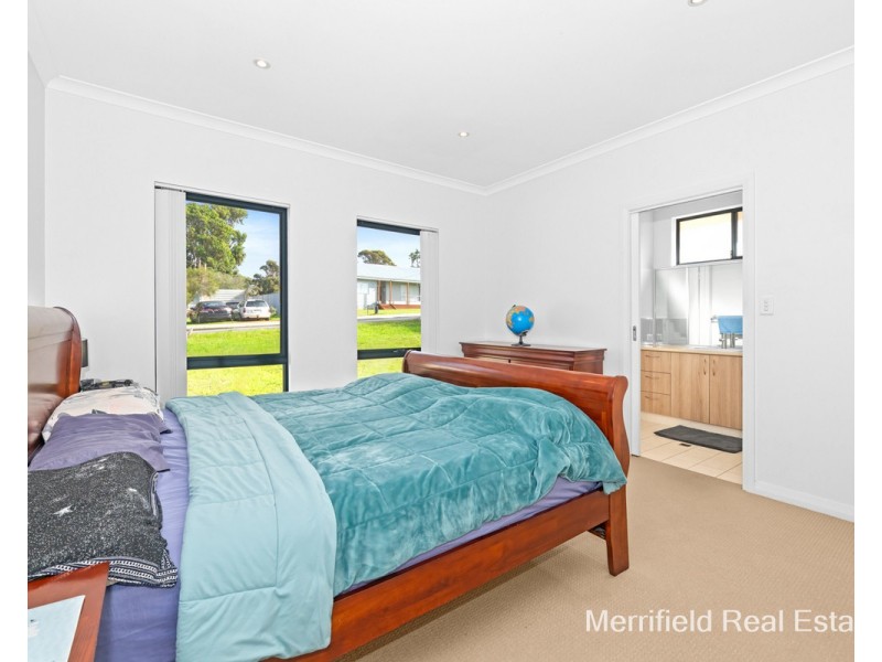 18 Seymour Street, Mira Mar WA 6330