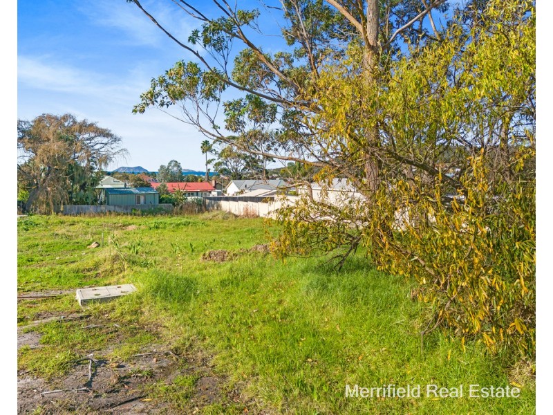 18 Seymour Street, Mira Mar WA 6330