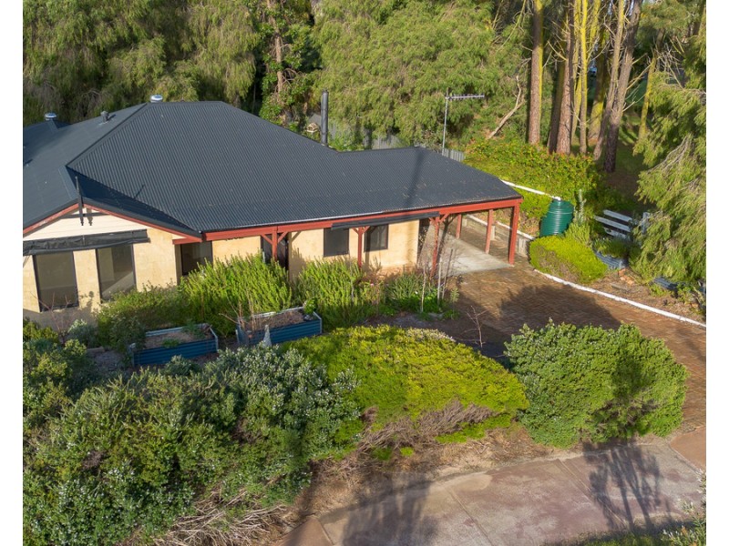 202 Lower King Road, Bayonet Head WA 6330