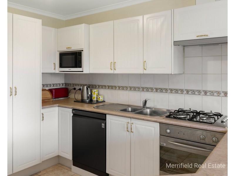 34 Sherwood Drive, Mckail WA 6330