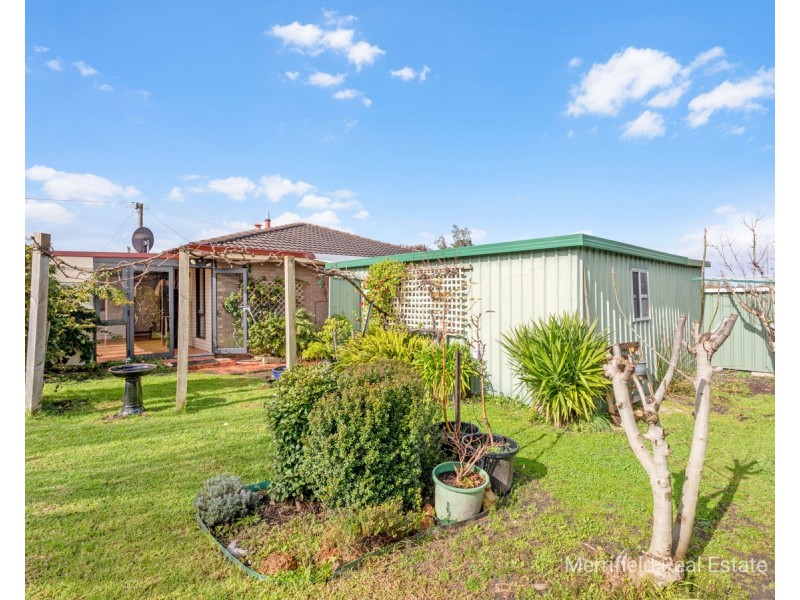 34 Sherwood Drive, Mckail WA 6330