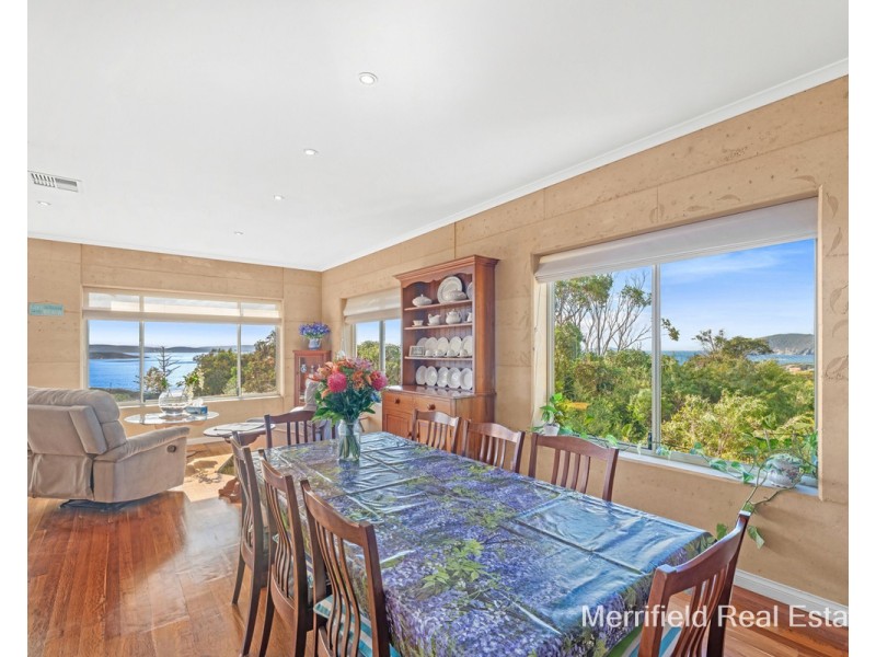 6 Caledonia Crescent, Goode Beach WA 6330