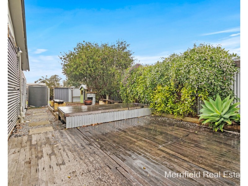 24 Edinburgh Road, Mckail WA 6330