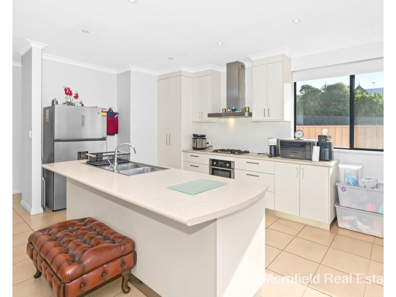 18 Seymour Street, Mira Mar WA 6330