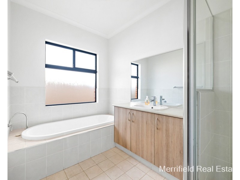 18 Seymour Street, Mira Mar WA 6330