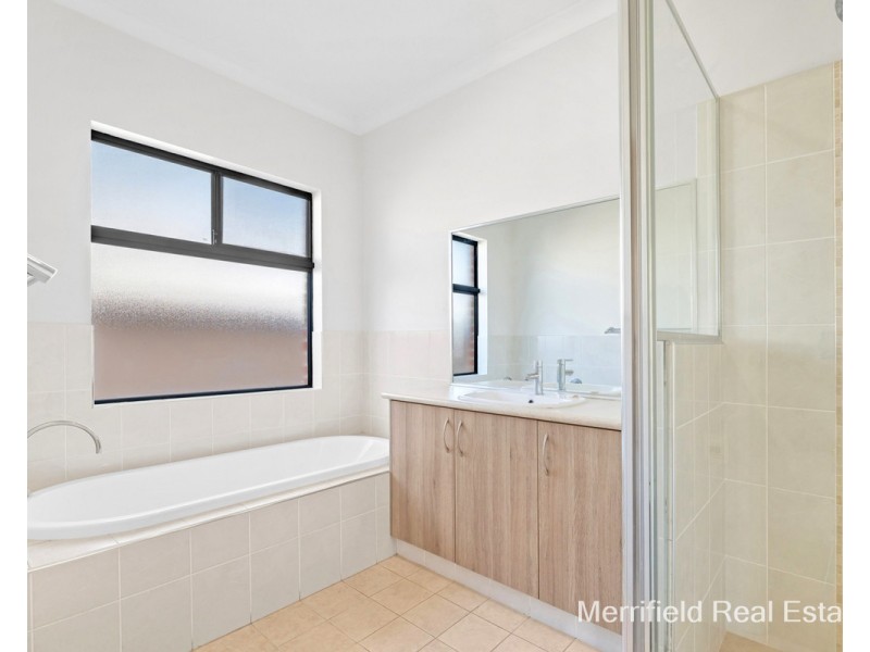 18 Seymour Street, Mira Mar WA 6330