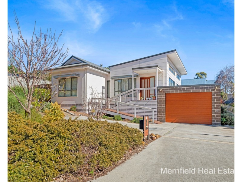 27 Suffolk Street, Mount Clarence WA 6330