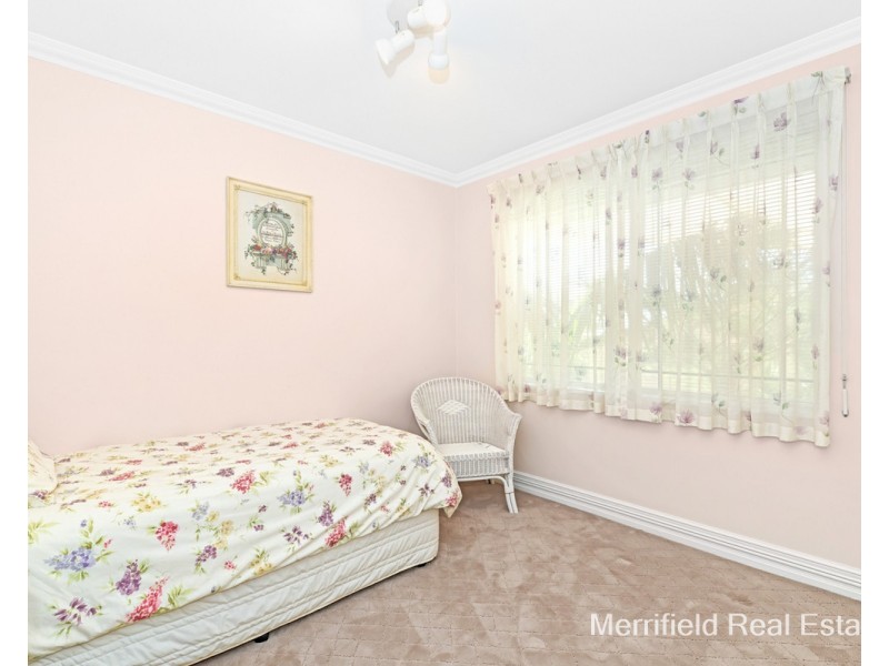 10 Norman Place, Spencer Park WA 6330