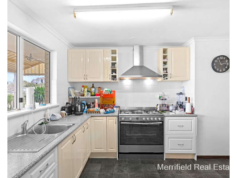 10 Clive Street, Bayonet Head WA 6330