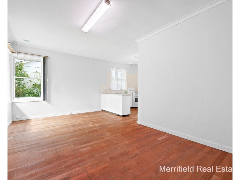 121 South Coast Highway, Lockyer WA 6330