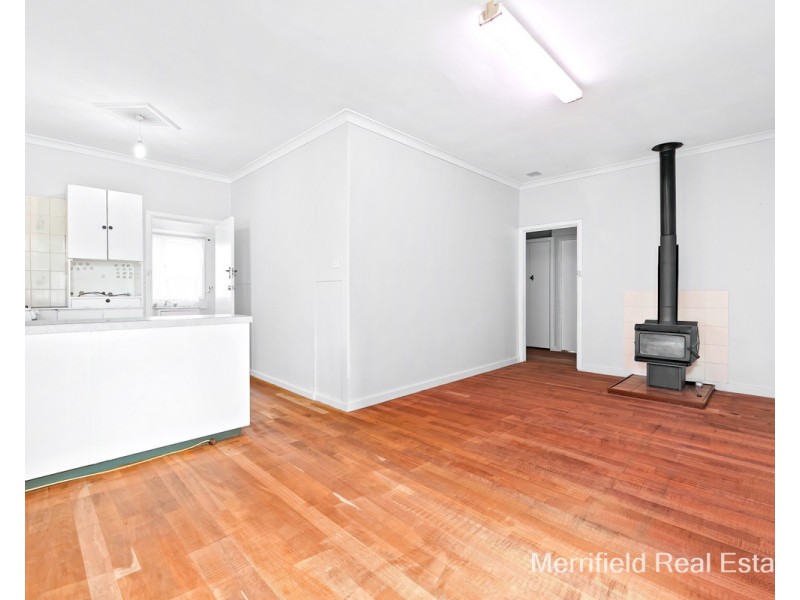 121 South Coast Highway, Lockyer WA 6330