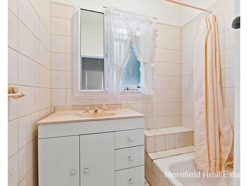 121 South Coast Highway, Lockyer WA 6330