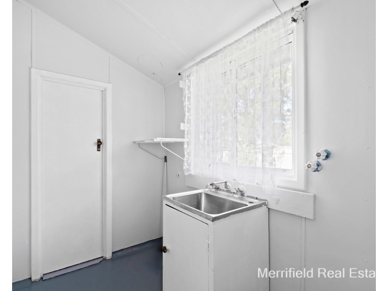 121 South Coast Highway, Lockyer WA 6330