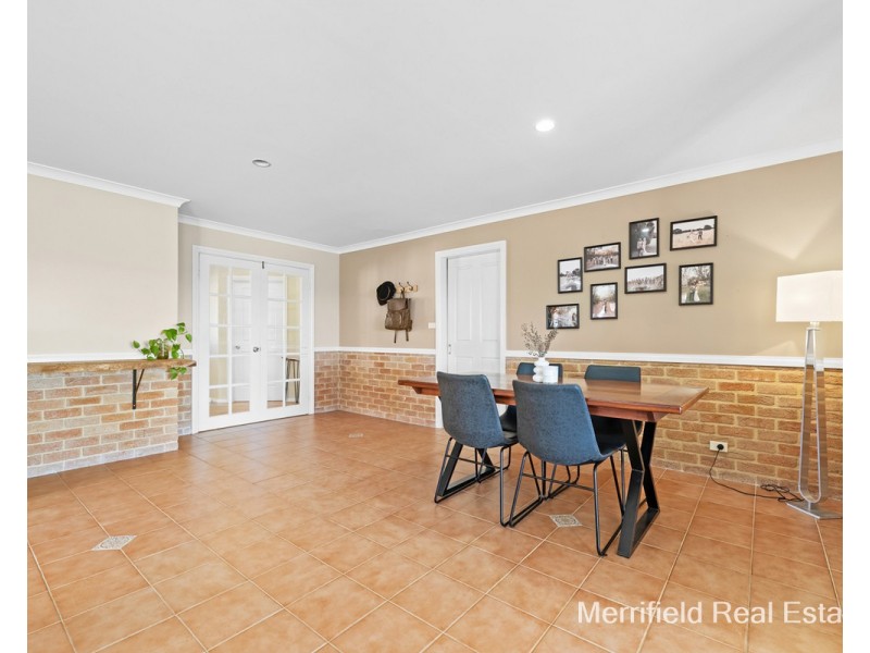18 Susan Court, Yakamia WA 6330