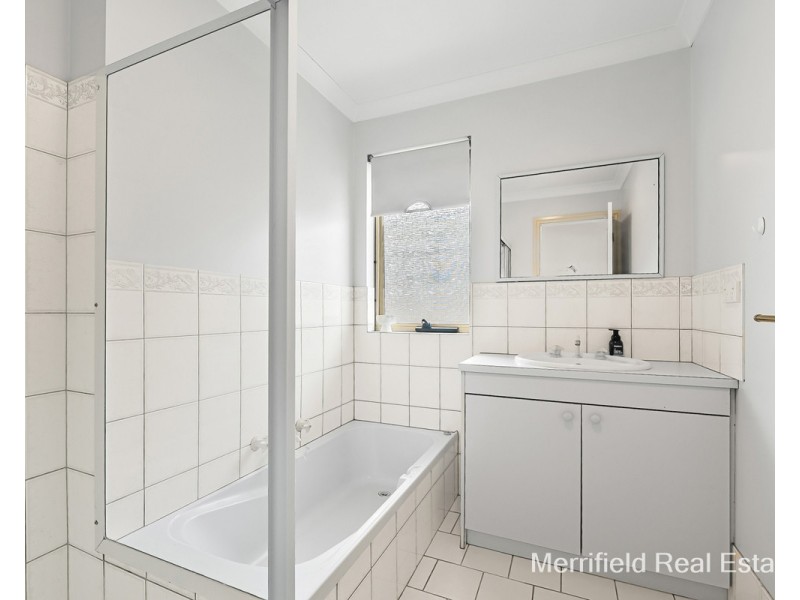 8 Gillam Place, Mount Melville WA 6330