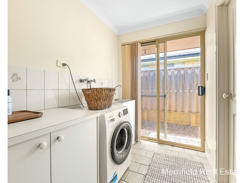 8 Gillam Place, Mount Melville WA 6330