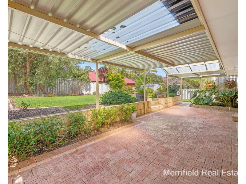 8 Gillam Place, Mount Melville WA 6330