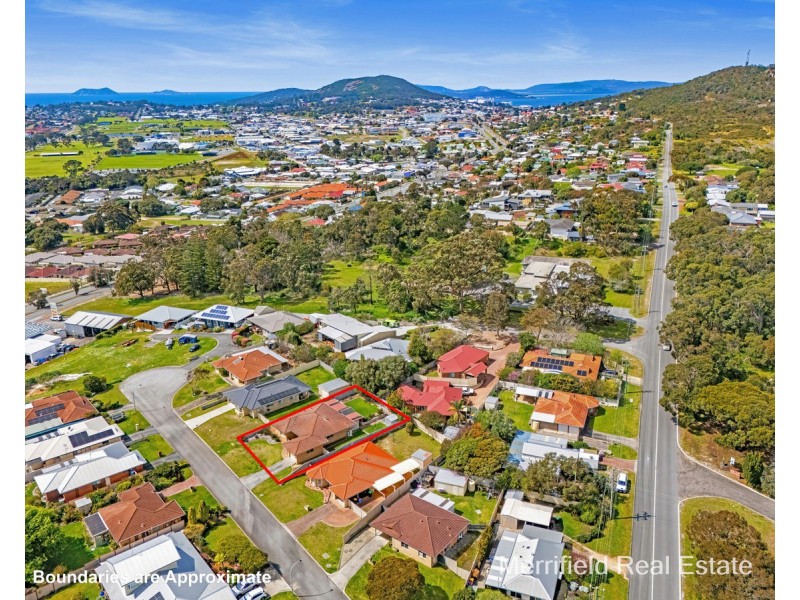 8 Gillam Place, Mount Melville WA 6330