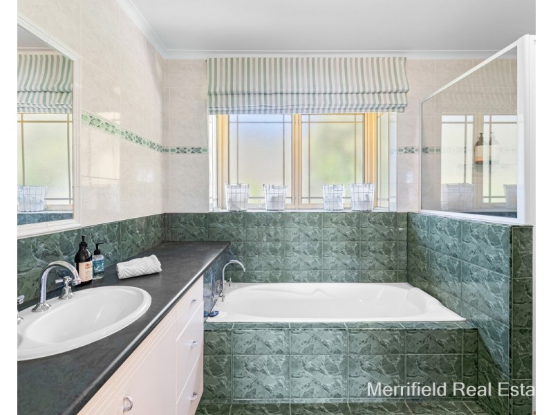 94 Hare Street, Middleton Beach WA 6330