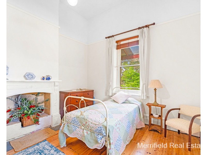 68 Brunswick Road, Port Albany WA 6330