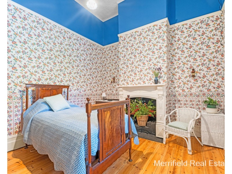 68 Brunswick Road, Port Albany WA 6330