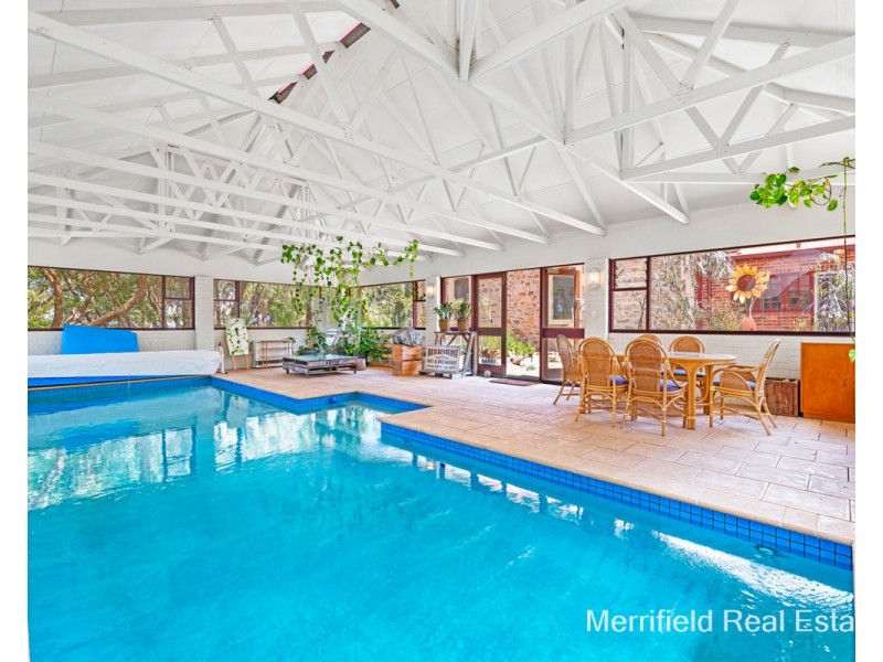 68 Brunswick Road, Port Albany WA 6330