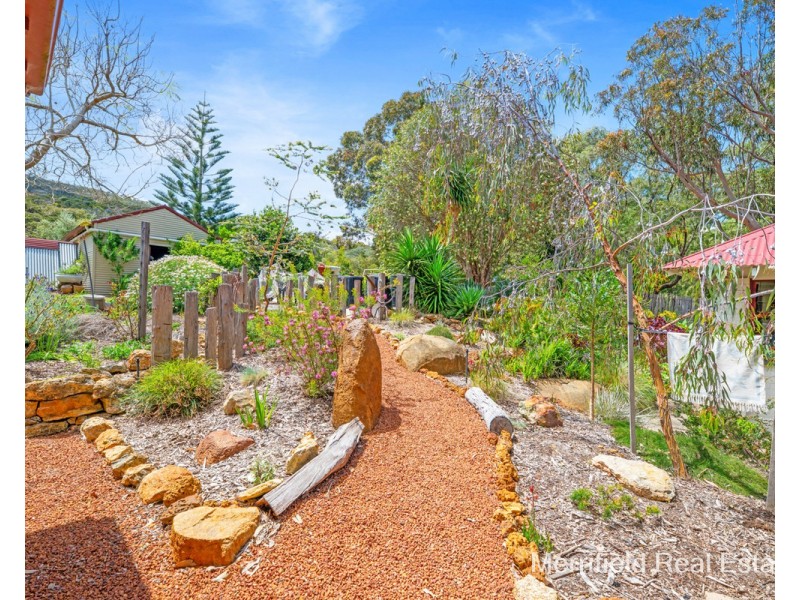 68 Brunswick Road, Port Albany WA 6330