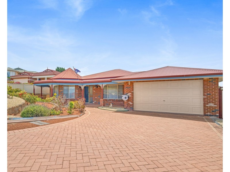 6 Mudge Retreat, Spencer Park WA 6330