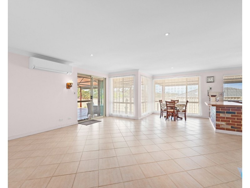 6 Mudge Retreat, Spencer Park WA 6330