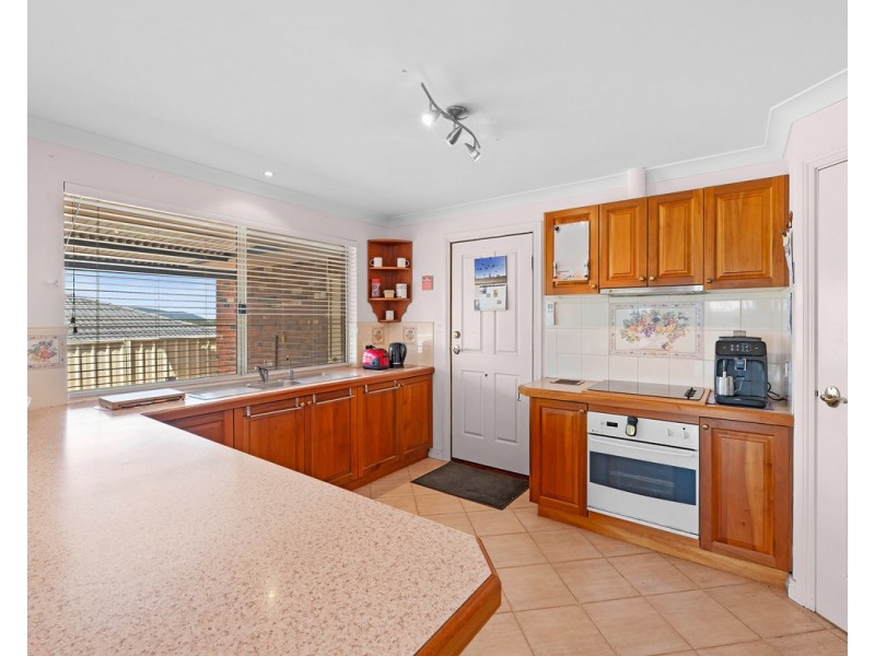 6 Mudge Retreat, Spencer Park WA 6330
