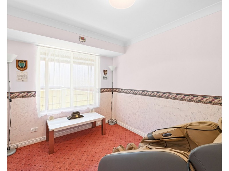 6 Mudge Retreat, Spencer Park WA 6330