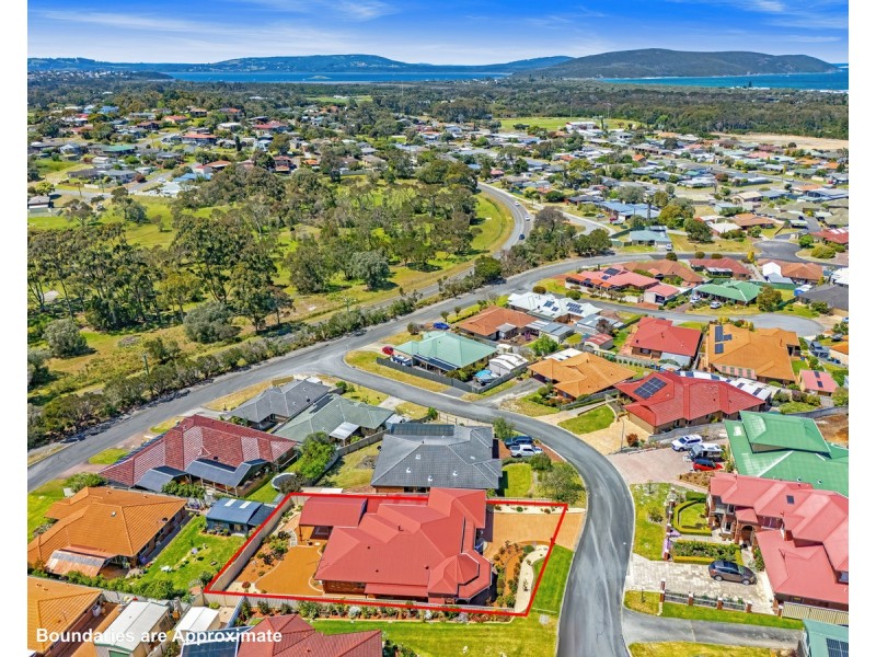 6 Mudge Retreat, Spencer Park WA 6330