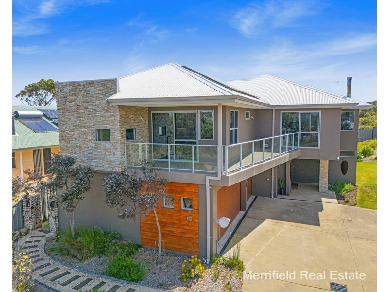 10 Rossiter Road, Goode Beach WA 6330