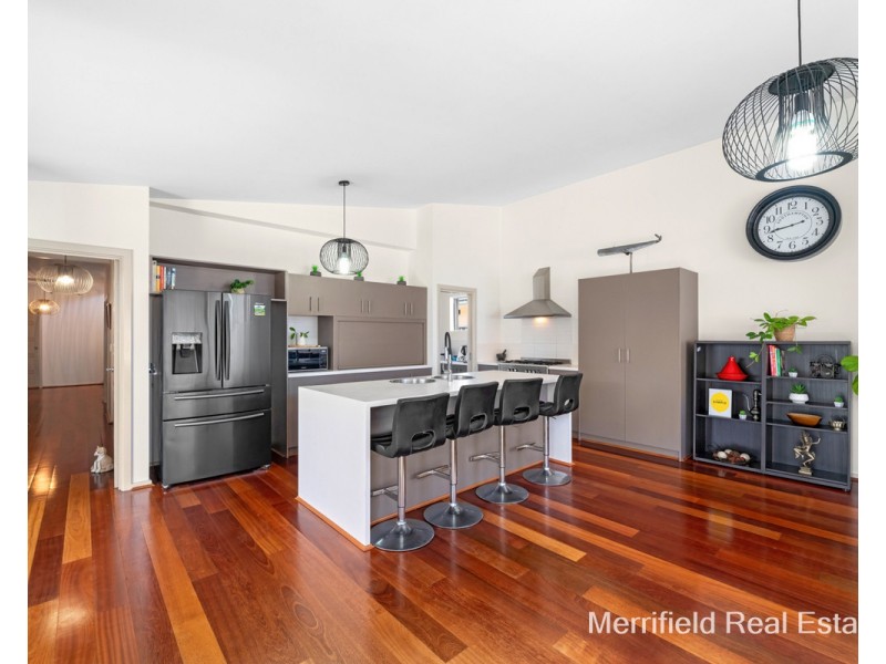 10 Rossiter Road, Goode Beach WA 6330