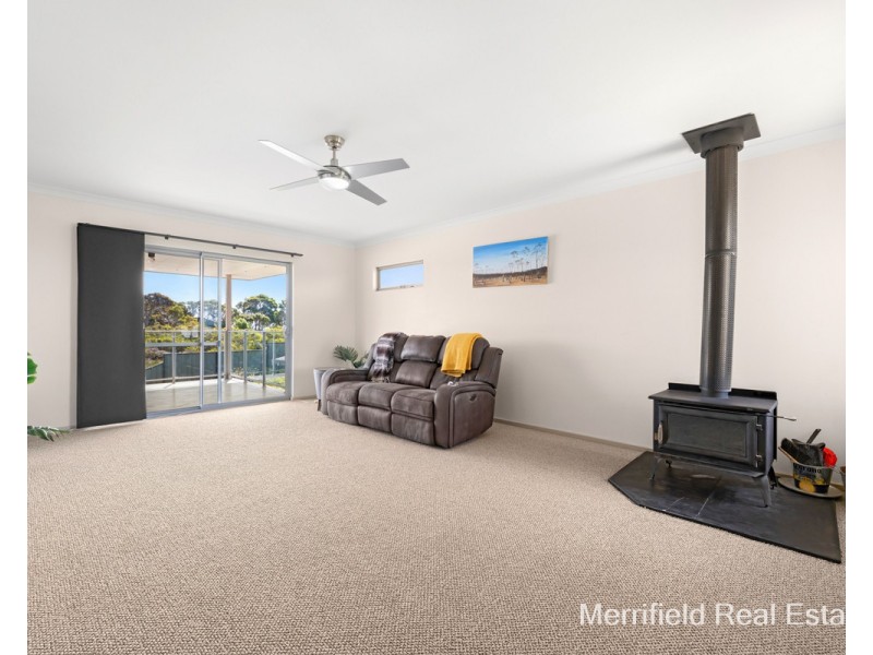 10 Rossiter Road, Goode Beach WA 6330